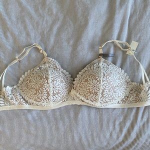 Aerie Plunge Lace Bra Size 36DD